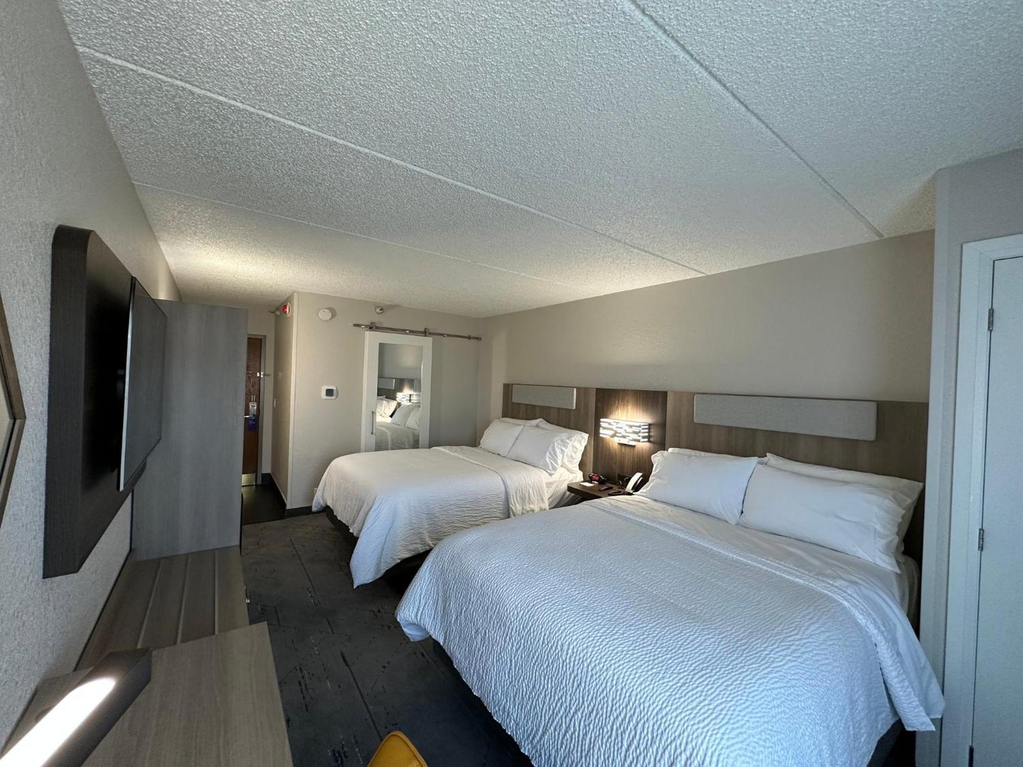 Holiday Inn Express & Suites Eden Prairie - Minneapolis By Ihg Exterior photo